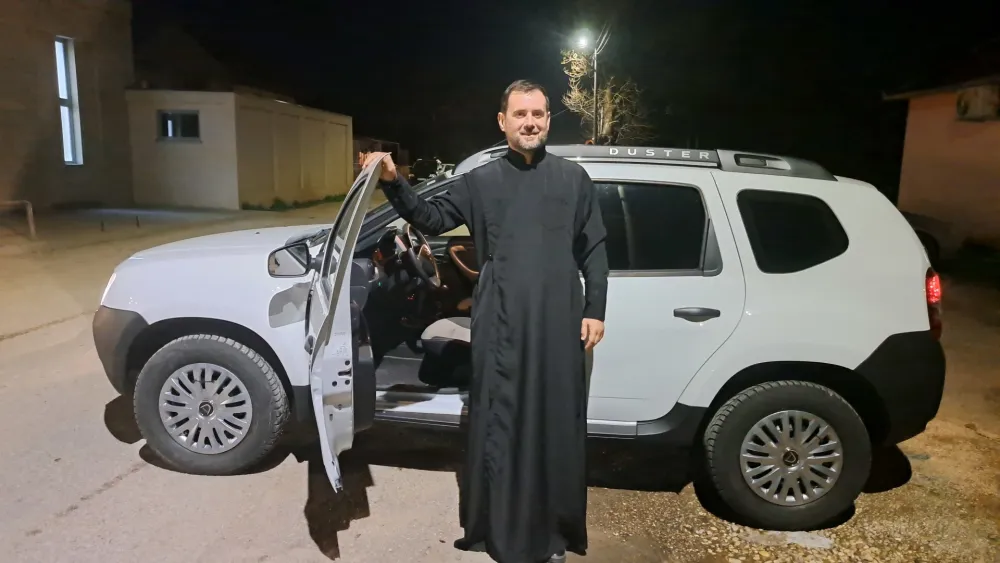 Parohu Radenku auto na poklon