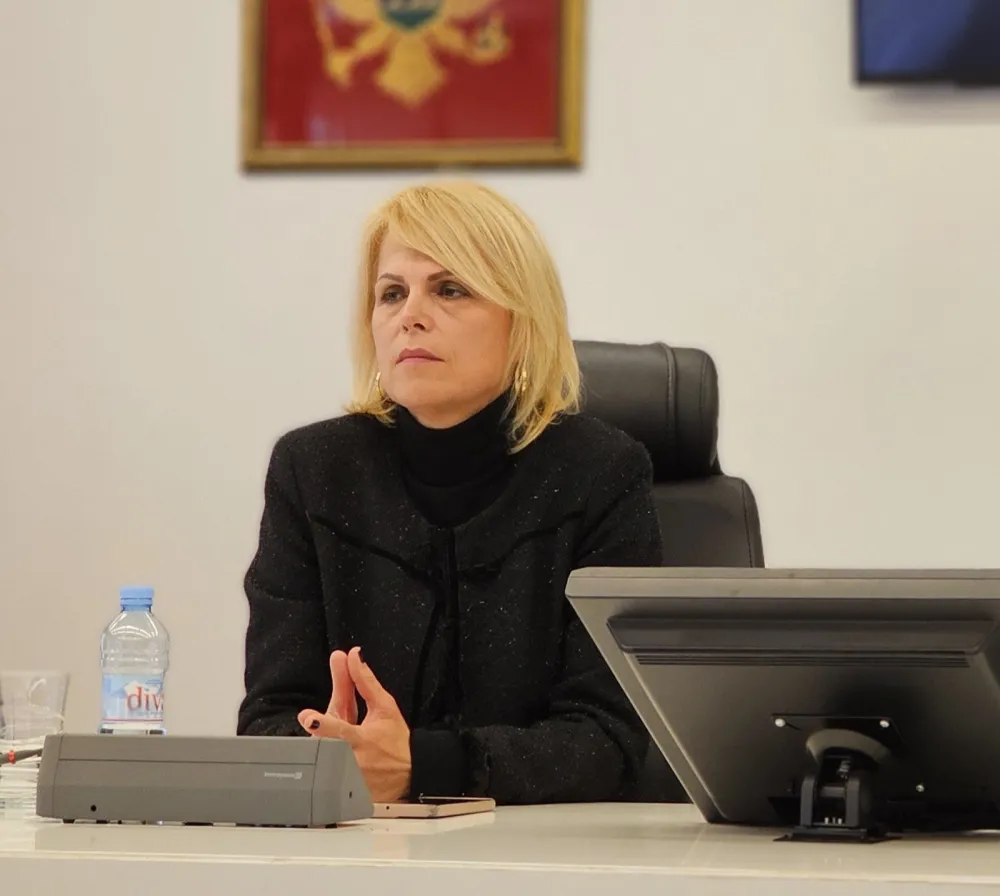 Dokić: Isplaćene zarade zaposlenima u Op&scaron;tini Budva
