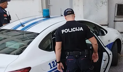 Uhap&scaron;eni osumnjičeni za falsifikovanje, nedozvoljen prelazak granice i krijumčarenja ljudi