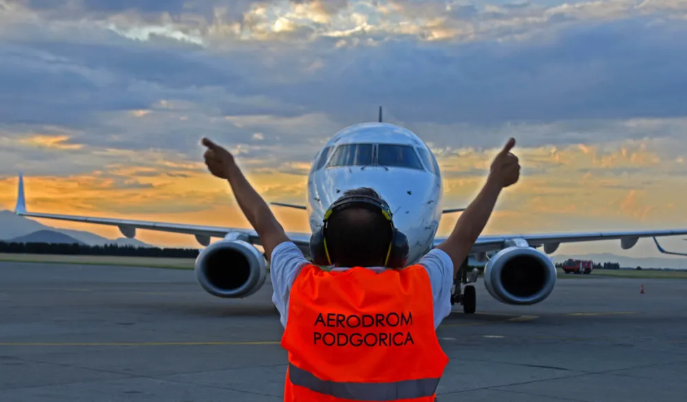 Aerodromi Crne Gore: Odbor direktora razmotriće pitanje taksista, obratićemo se Ministarstvu