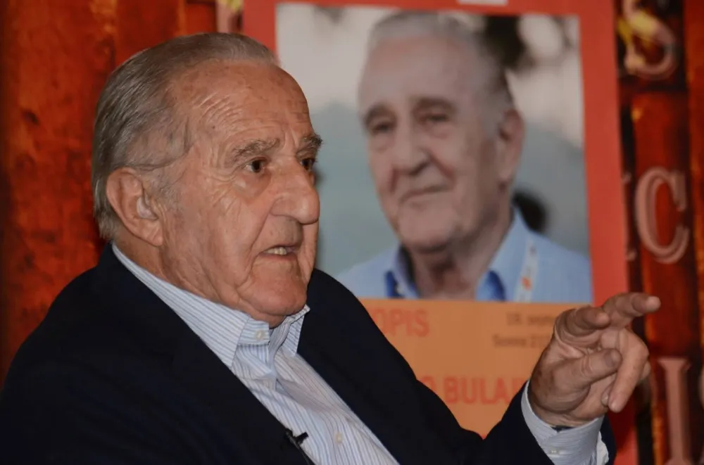 Preminuo reditelj Veljko Bulajić; Rekao je da je iza svakog njegovog filma lično stajao Tito
