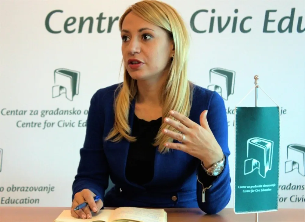 Ana Nenezić