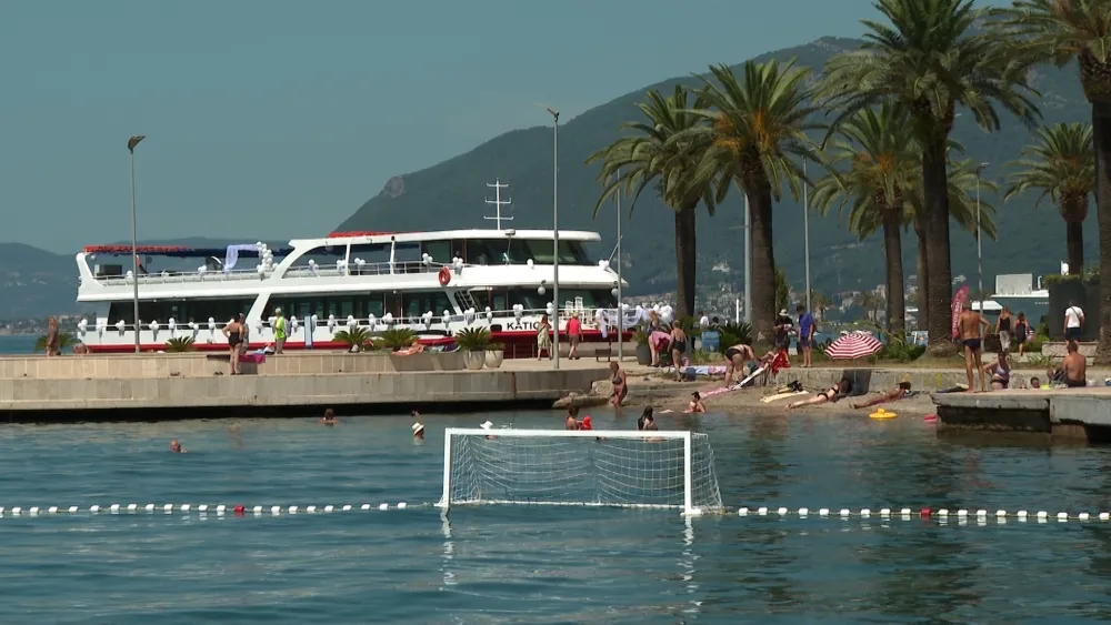 Detalj sa plaže