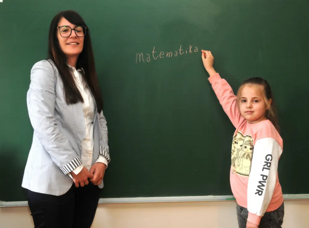 Neda jedini učenik osnovne &scaron;kole u plužinskom selu Dubljevići