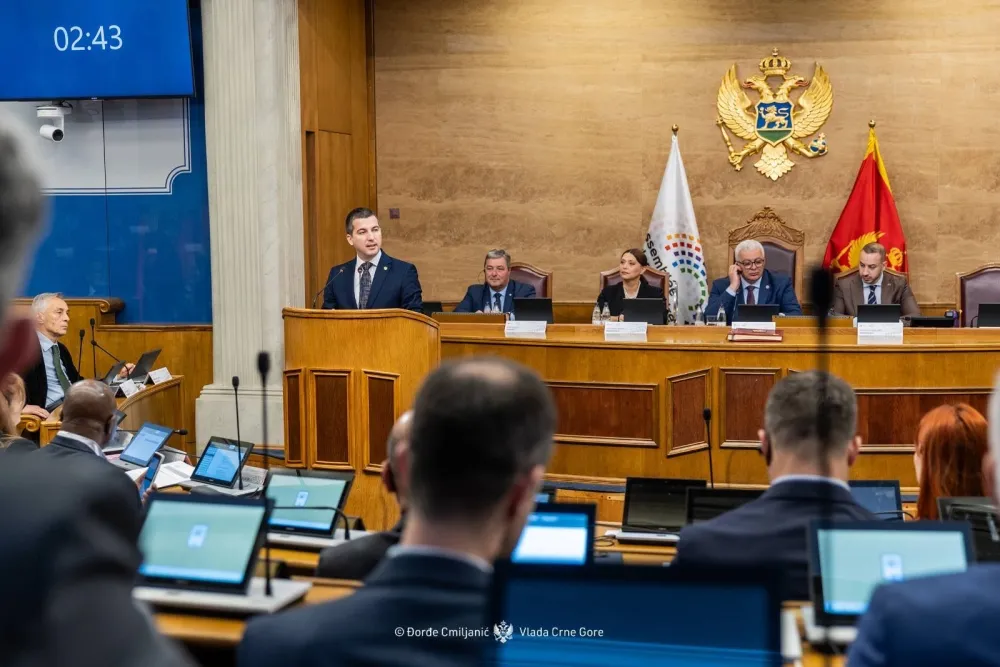 Bečić: Crna Gora počiva na vrijednosti mira, prosperiteta, međunarodne saradnje i vrednovanja kulture