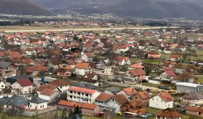 Mje&scaron;tani traže od Vlade odluku o sudbini aerodroma u Beranama: Strahuјu &scaron;ta će biti sa kućama pored piste