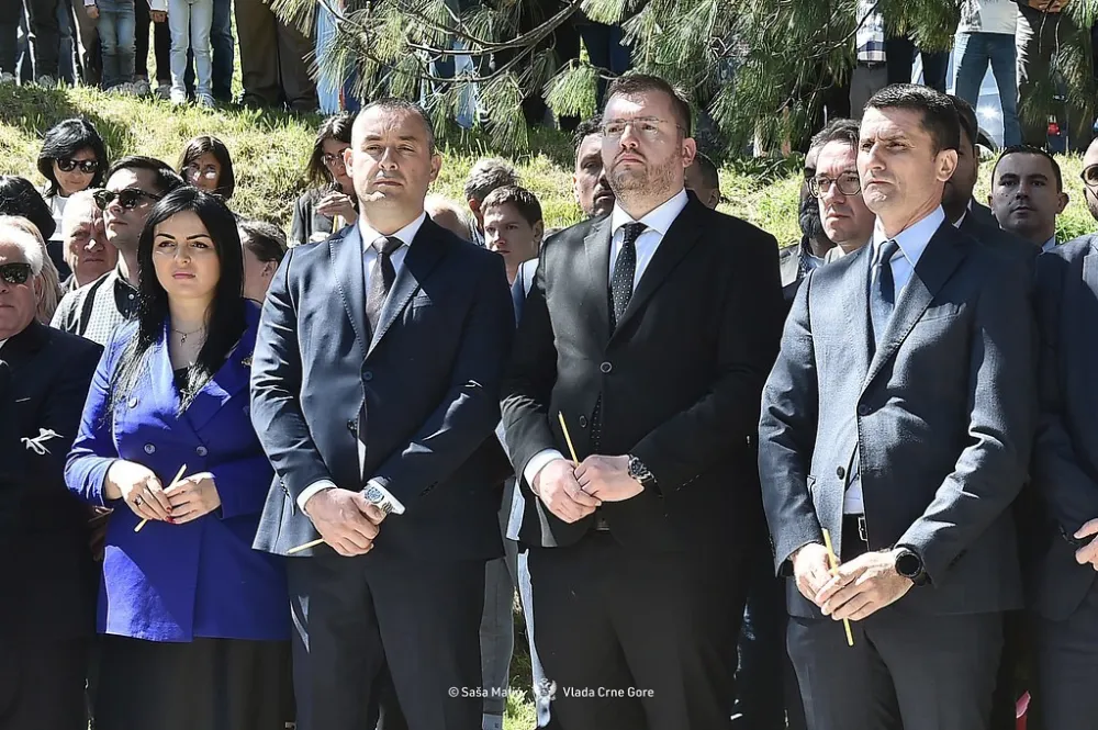 &Scaron;ćekić na pomenu žrtvama u Murinu