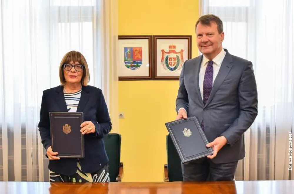 Maja Gojković preuzela dužnost od Mirovića