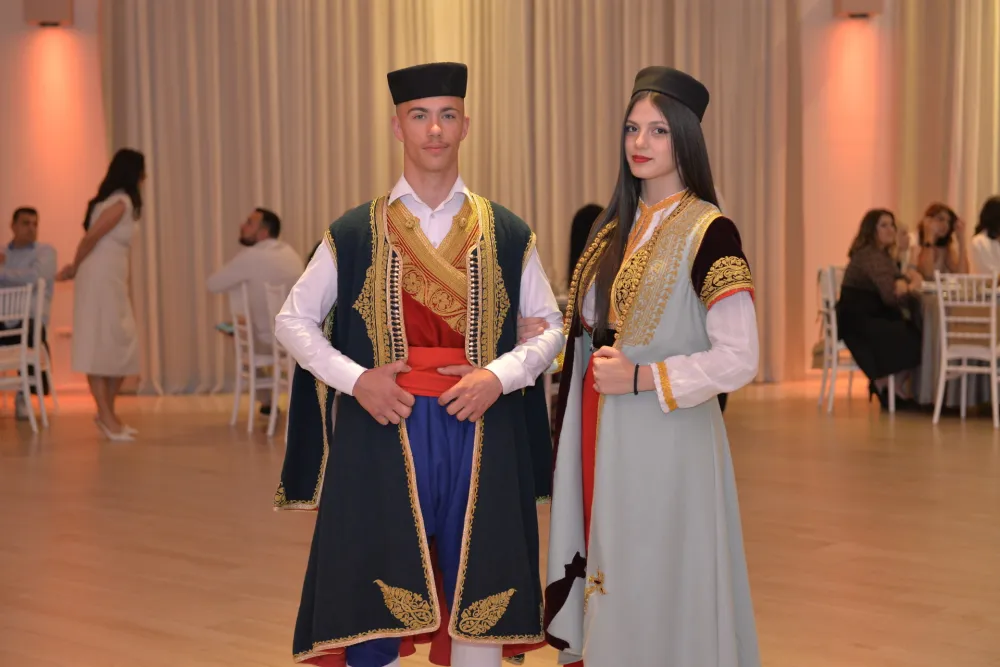 (FOTO/VIDEO) Mature SS&Scaron; "Sergije&nbsp;Stanić" i Gimnazije &bdquo;Slobodan &Scaron;kerović"