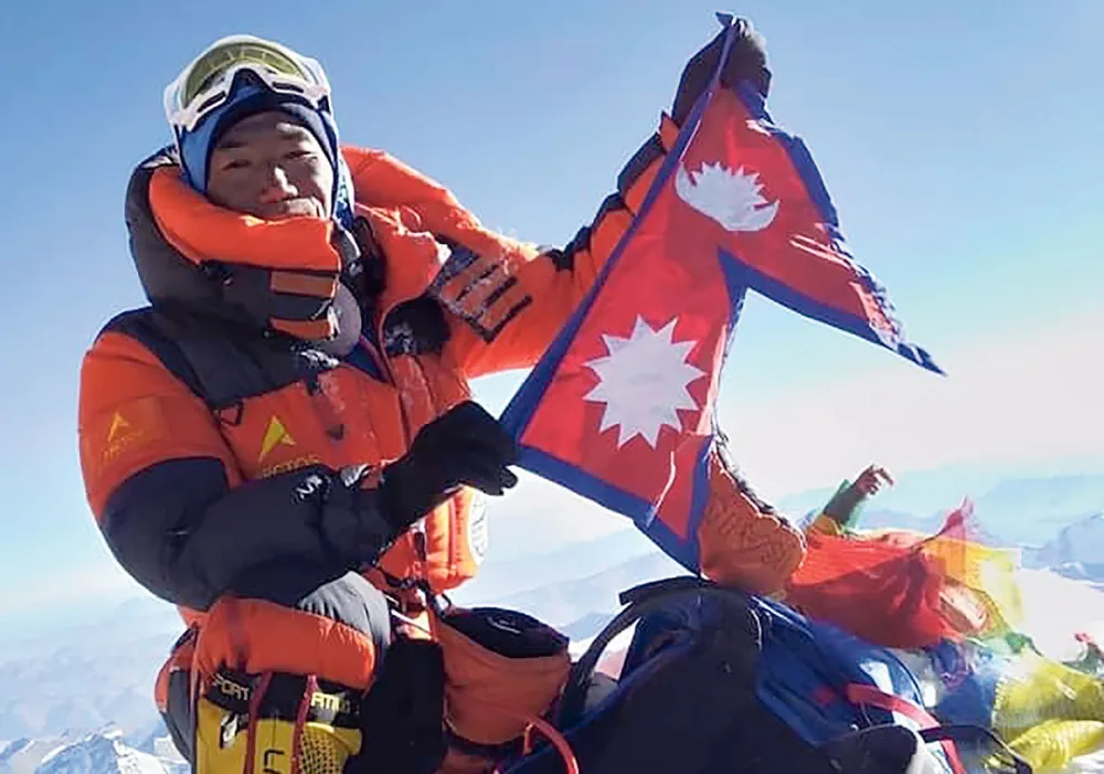 &Scaron;erpas oborio sopstveni rekord: Popeo se 29. put na Mont Everest