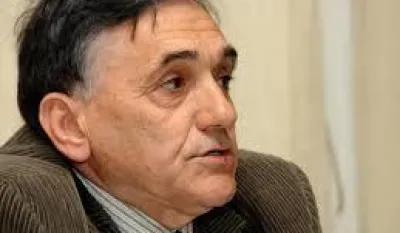 (Sa)vremeno otuđenje Krsto J. Pejović