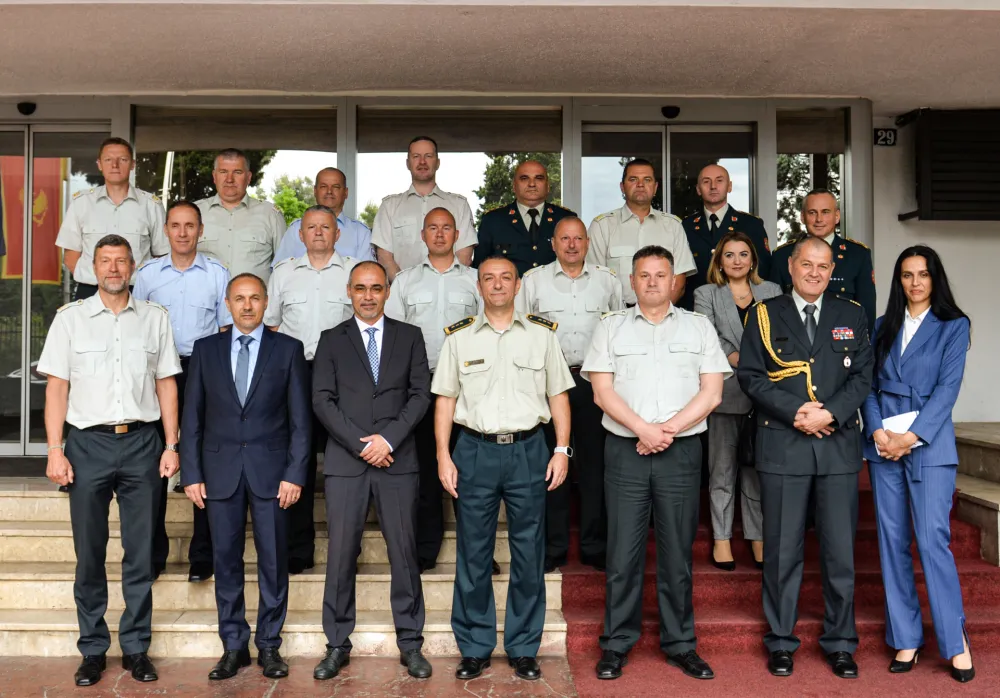 Polaznici general&scaron;tabnog usavr&scaron;avanja slovenačke Komandno-&scaron;tabne &scaron;kole u posjeti Ministarstvu odbrane