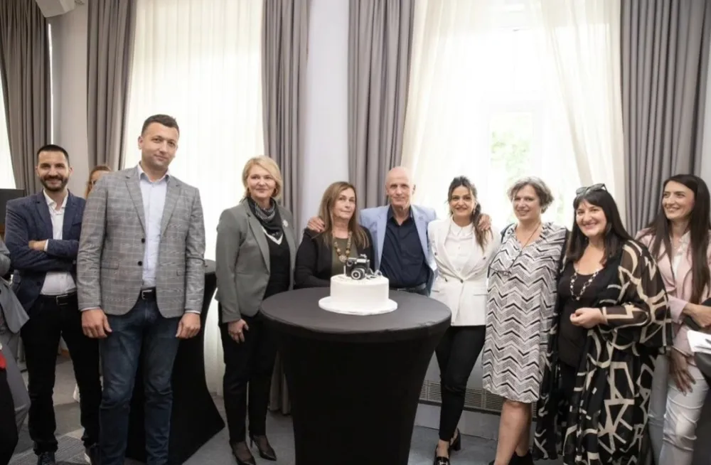  Glavni grad ispratio u penziju fotografa Nijaza Ramovića