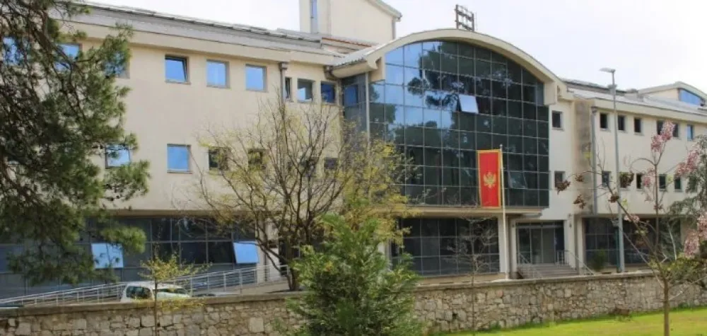 Ministarstvo sugeri&scaron;e da se polumatursko veče O&Scaron; "Vlado Milić" održi:&nbsp;Sankcionisati pojedinačnu odgovornost