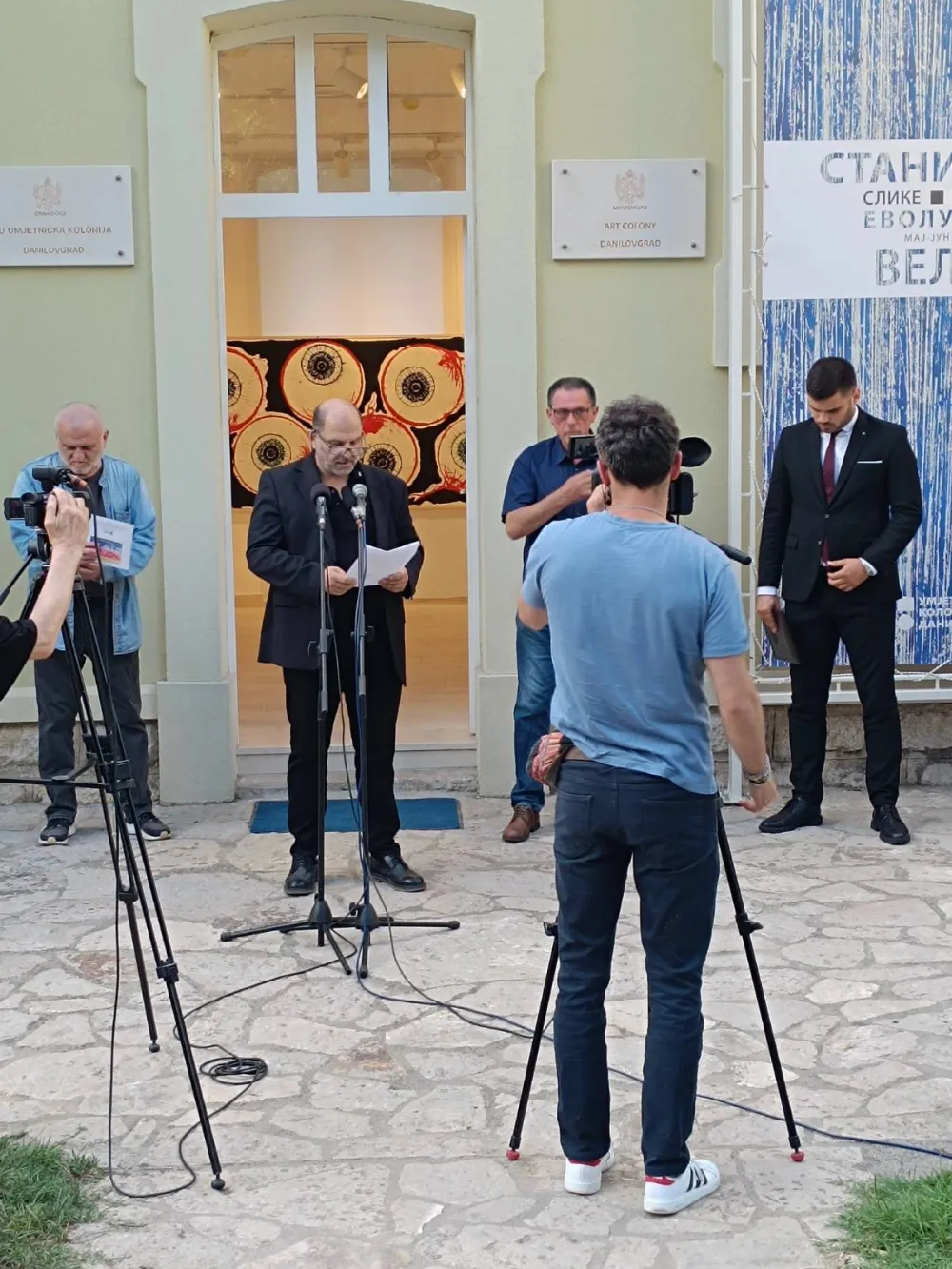 Pobuna protiv besmisla i ni&scaron;tavila