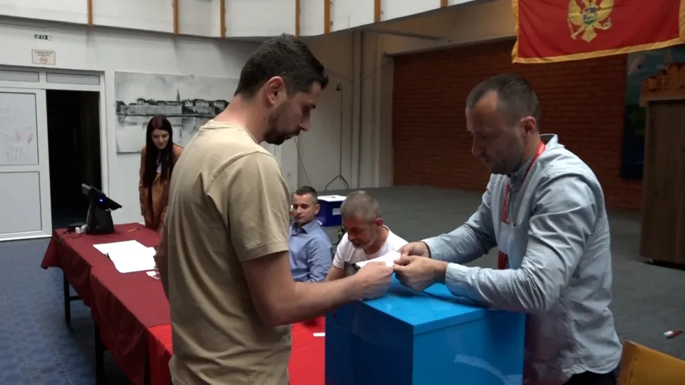 Rezultati lokalnih izbora u Budvi: Budva na&scaron; grad" i biv&scaron;i DF neriјe&scaron;eno, PES razočarao