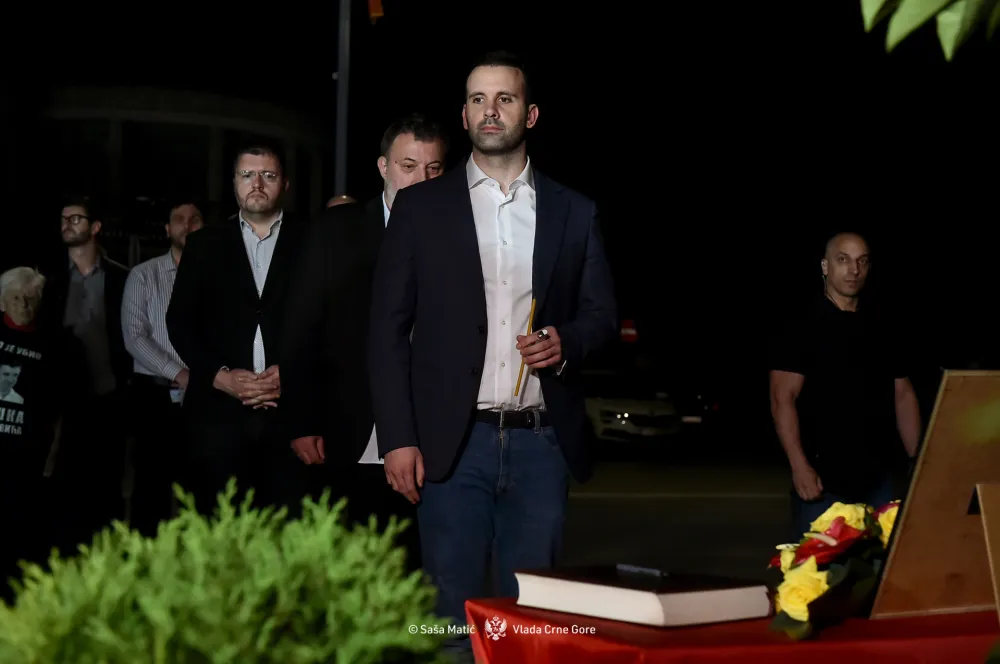 Spajić odao počast Du&scaron;ku Jovanoviću: Zadovoljenje pravde pravi put ka vraćanju povjerenja u institucije