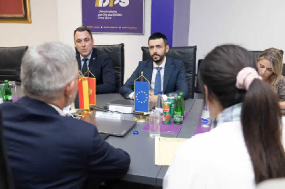 Živković i Vuković sa Rotom