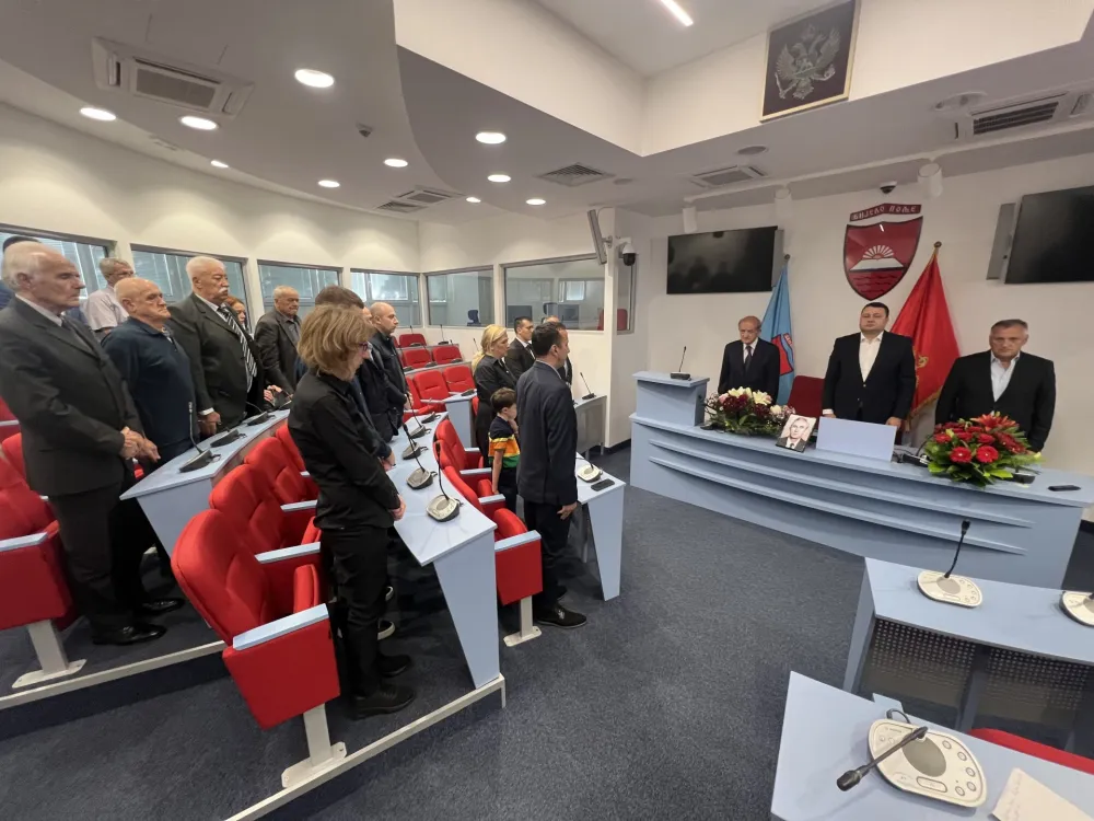 Povodom smrti Raјka Ni&scaron;avića u Biјelom Polju održana komemorativna sјednica: Raјko sudiјa za sva vremena