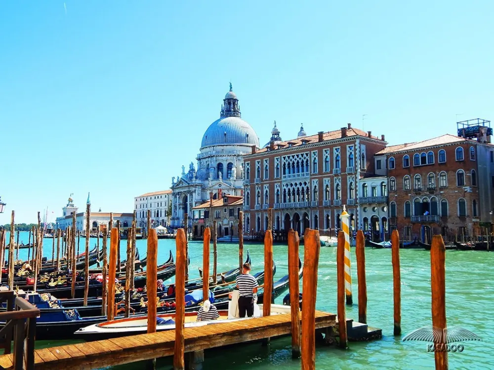 U Veneciji ograničen broj turističkih grupa i zabranjeni razglas