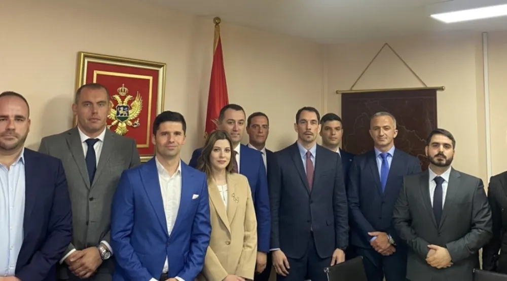 Novoizabrani državni tužioci položili zakletvu