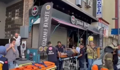 (VIDEO) Haos u Istanbulu zbog uru&scaron;avanja trospratne zgrade: Privedene dvije osobe