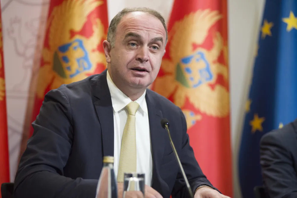 Đeljo&scaron;aj: Predložiću raskid ugovora ako Sveti Stefan ne bude otvoren