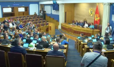 (UŽIVO) Skup&scaron;tina: Poslanici usvojili set zakona potrebnih za dobijanje IBAR-a