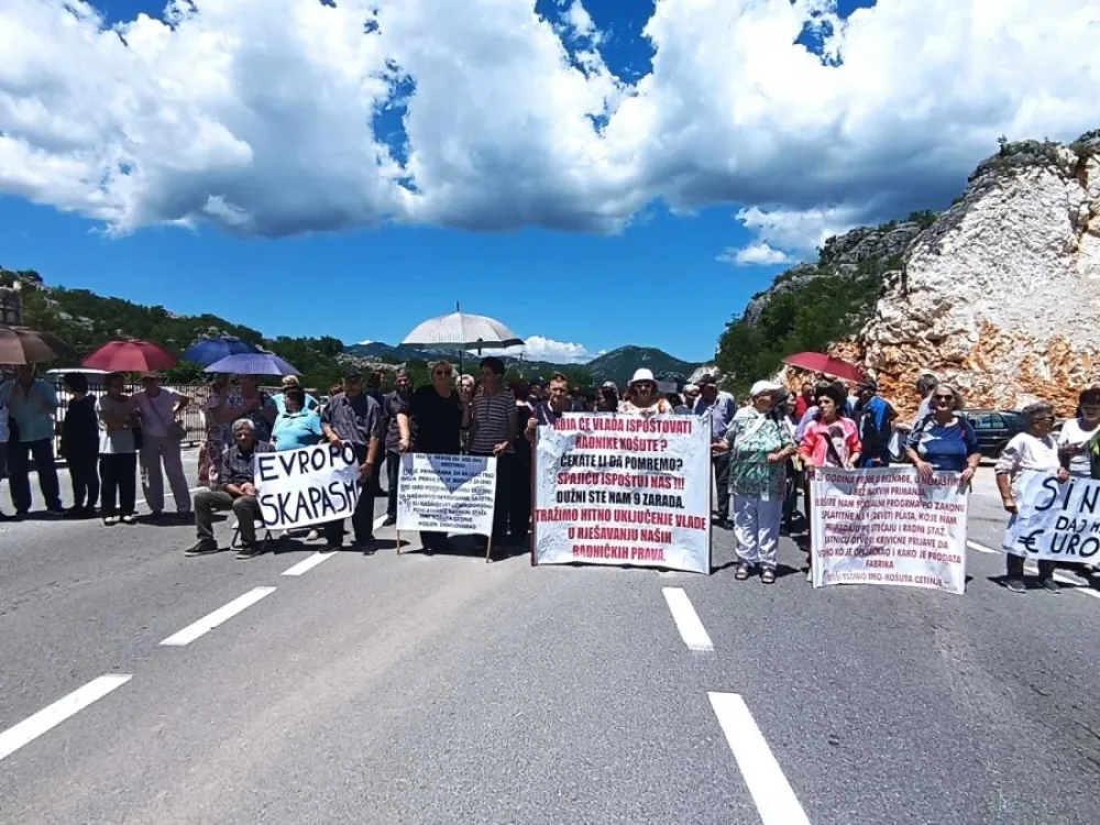 Blokiran put Cetinje - Podgorica: Protest biv&scaron;ih radnika Ko&scaron;ute&nbsp;