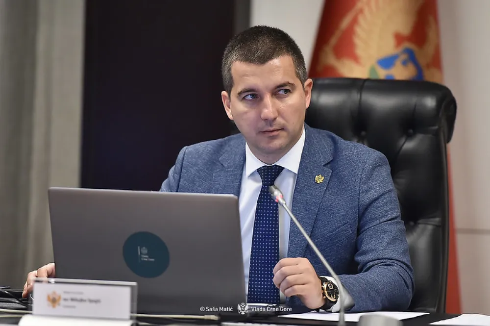 Bečić: Sedam mjeseci zajedničkog rada dobilo finalni pečat, veliki trenutak za Crnu Goru