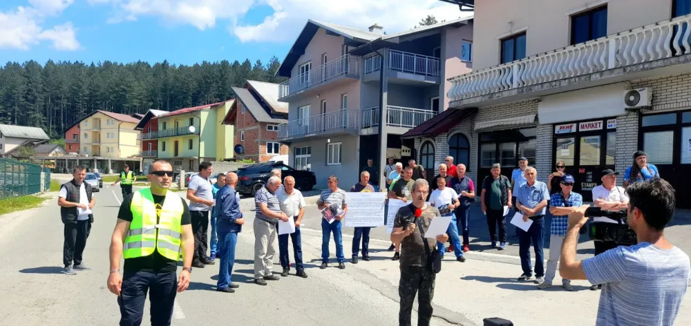 Pljevlja: Opljačkano na stotinu kuća i obјekata, mјe&scaron;tani u strahu zbog migranata