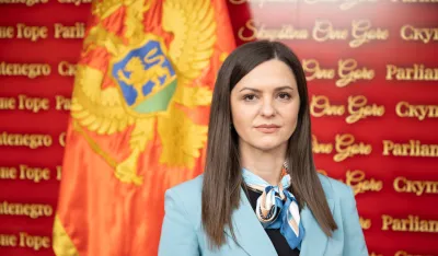 Andrić: Svaki novi napad usmjeren prema ženi vraća Crnu Goru korak unazad