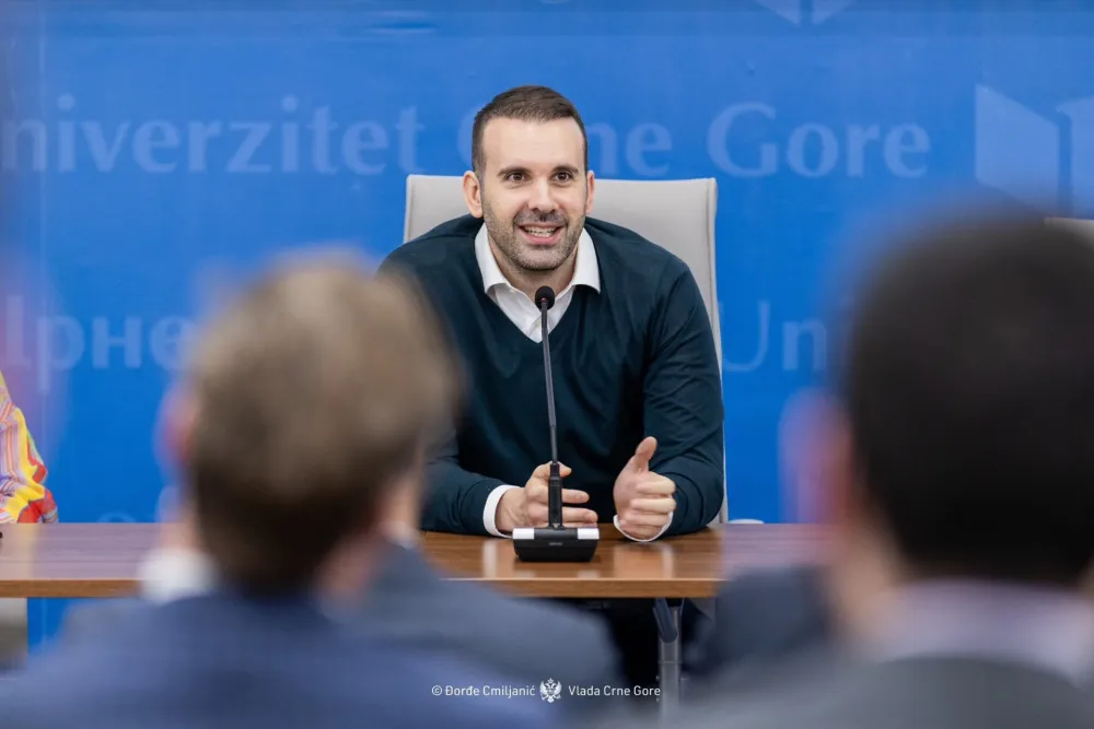 Spajić: Tramp razmi&scaron;lja o programu koji je u su&scaron;tini Evropa sad