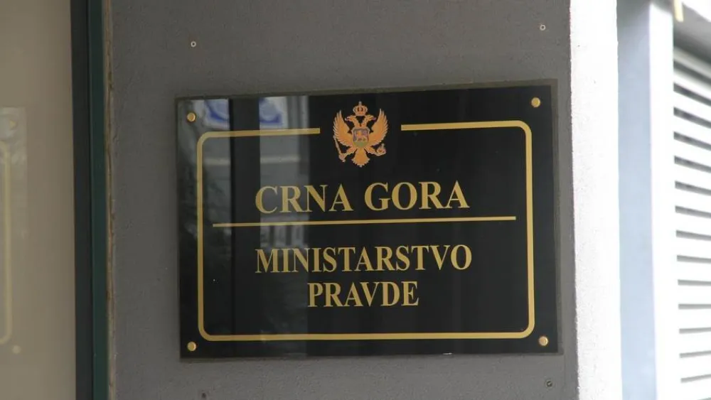 Ministarstvo pravde započelo proces ustupanja kancelarija SDT-u