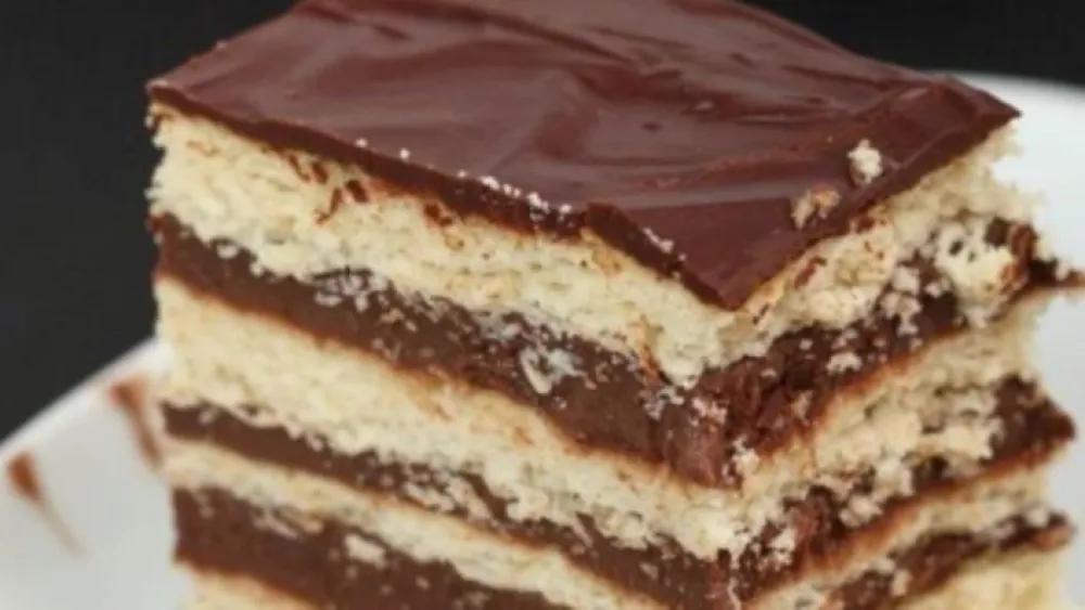 Keks torta s kapućinom