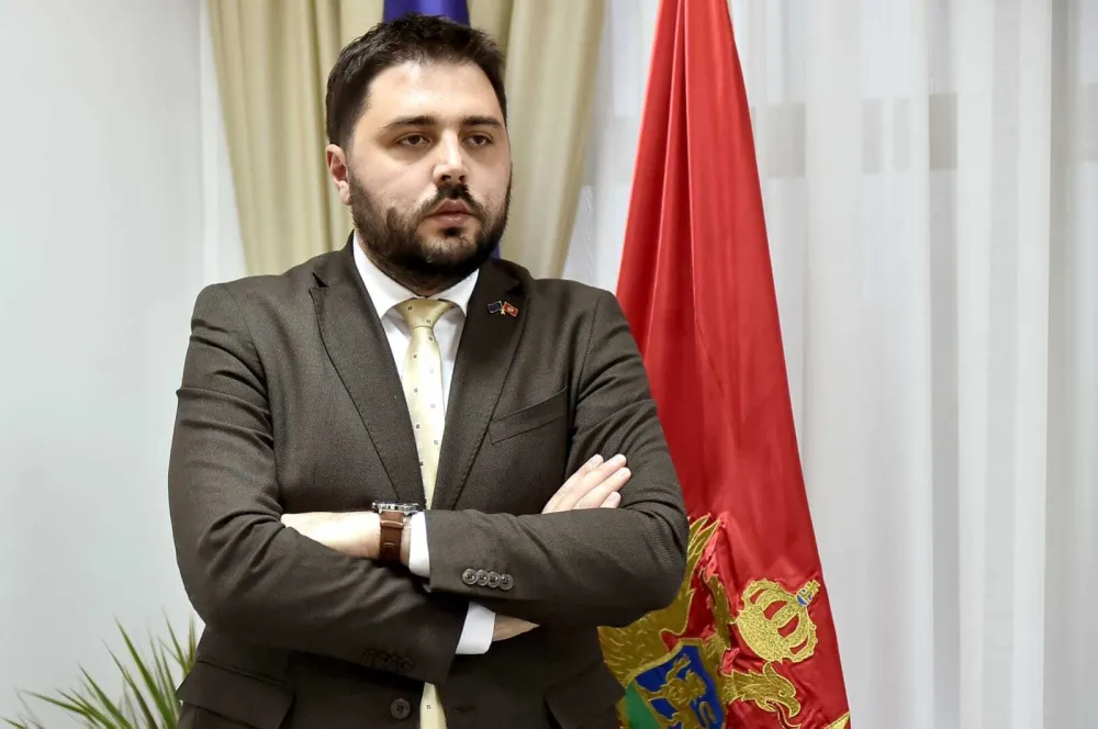 Martinović: U Crnoj Gori vi&scaron;e od 90 hiljada turista
