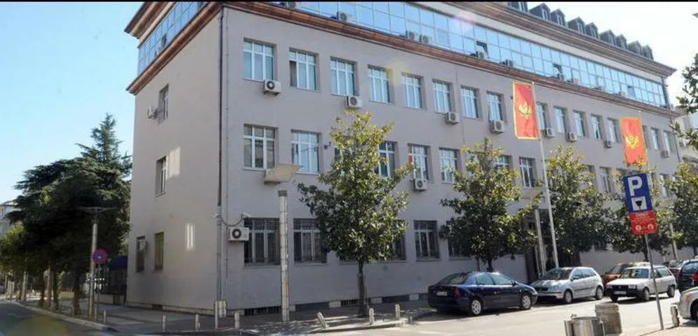 Nikoliću će ponovo suditi za ubistvo Zumrete Nerde