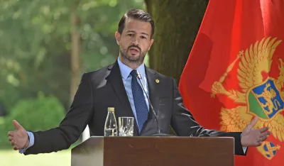 Milatović poziva lidere parlamentarnih partija da ih informi&scaron;e o razgovorima u Briselu