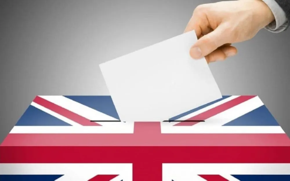 Britanski laburisti odnijeli najubedljiviju izbornu pobjedu u poslednje 192 godine