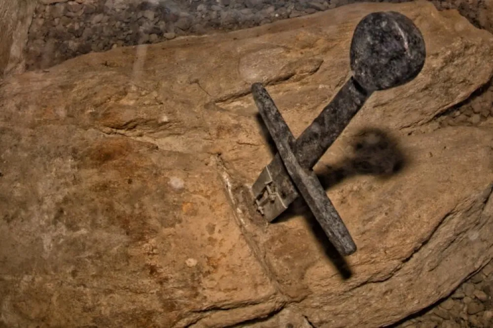 Legendarni mač Durandal, poznat kao francuski &bdquo;Ekskalibur&ldquo;, ukraden iz stene