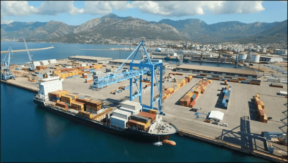 Gubitak Port of Adrije dostigao 37,6 miliona eura