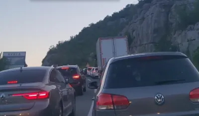Zastoj zbog udesa na putu Cetinje - Podgorica