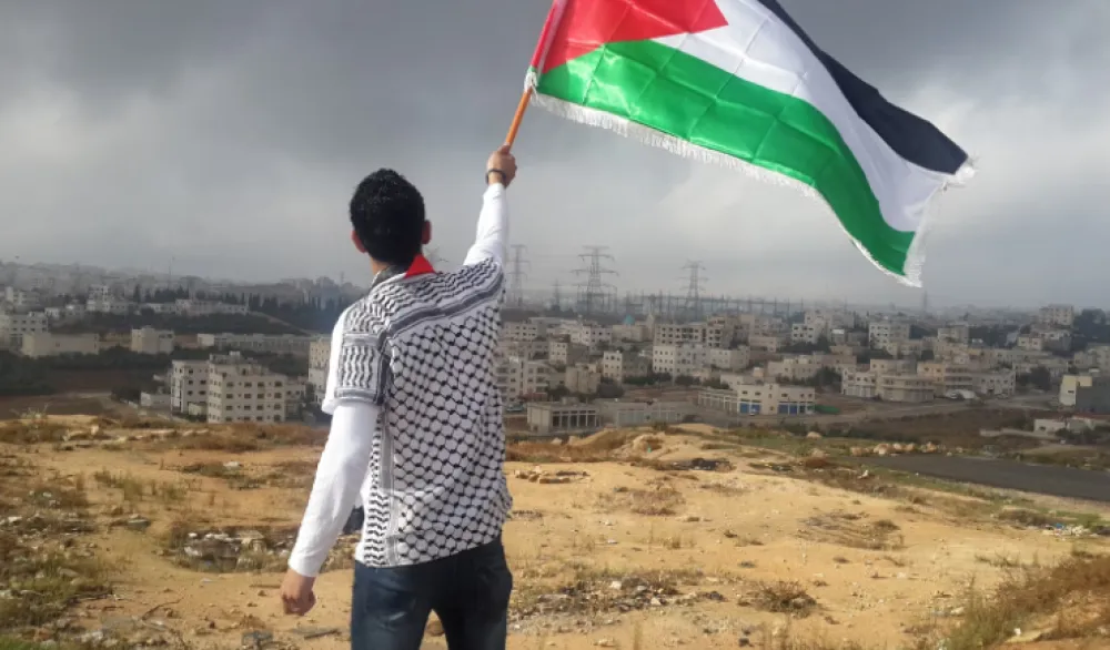 Izrael i Hamas su dogovorili principe sporazuma za oslobađanje talaca i primirje i sada pregovaraju kako da ga primene, objavio je kolumnista Va&scaron;ington posta.
