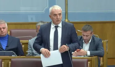 Đurović za "Dan": Rekonstrukciјa Vlade јe pitanje dana