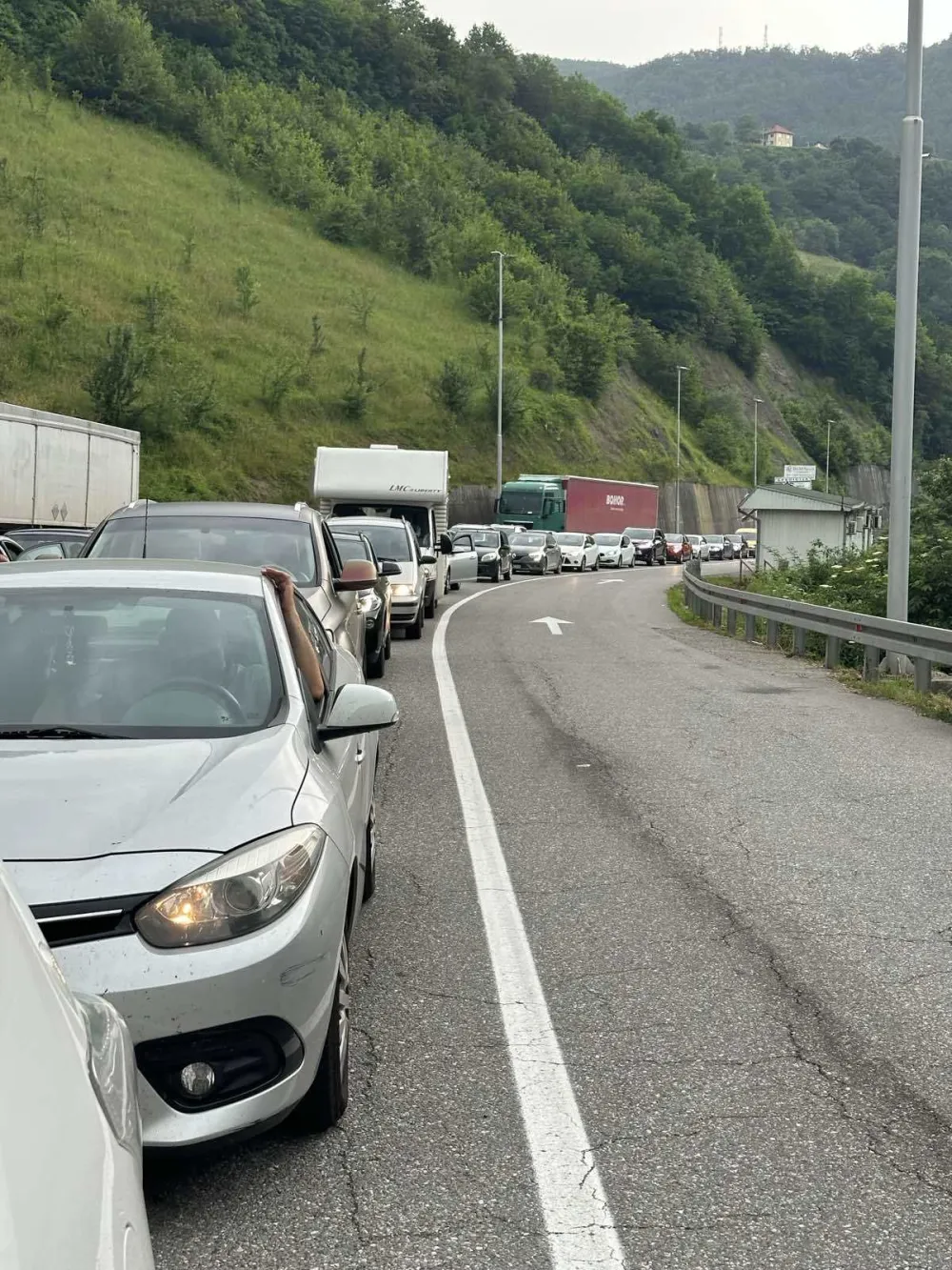 Pojačana frekvencija saobraćaja na važnim putevima