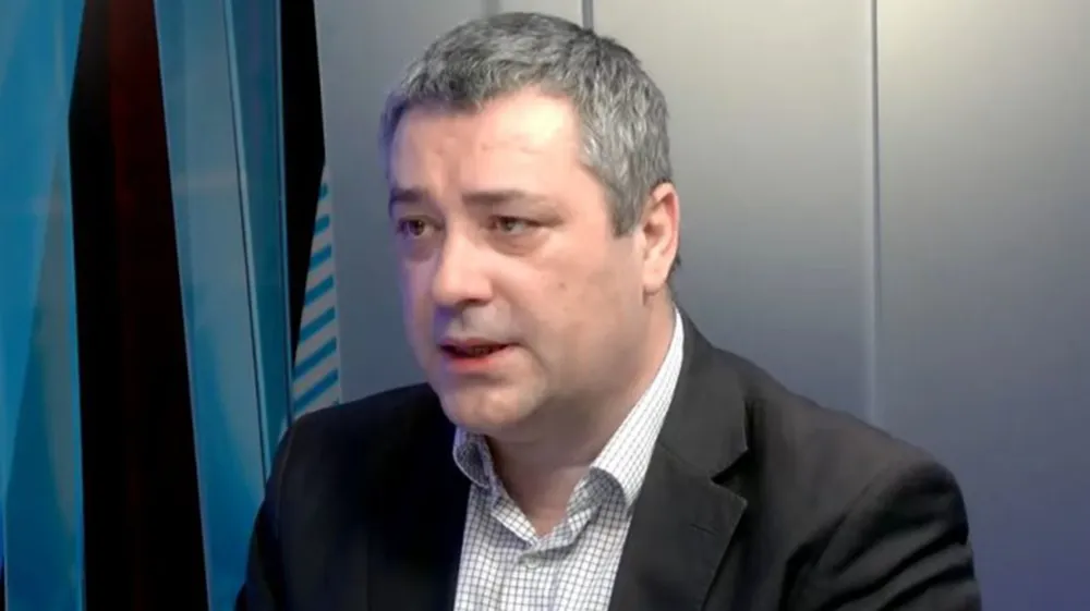 Adžić:&nbsp;SDP nastavlja staru politiku &scaron;ibicarenja i trgovine sa svim i svakim