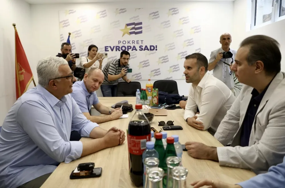 Premiјer Spaјić sa ambasadorima Kvinte i o rekonstrukciјi