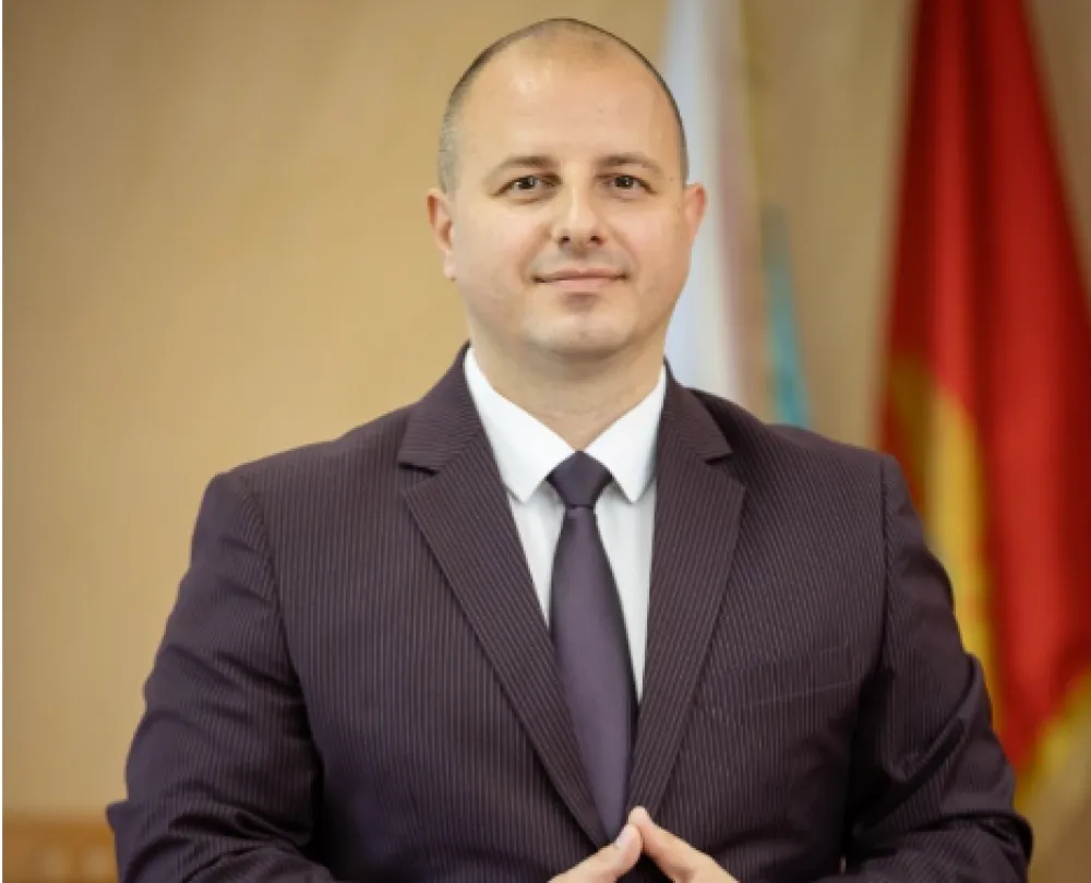 Milović o "Evropa sad 2": Pokrenuta spirala potpunog uni&scaron;tenja crnogorske ekonomije