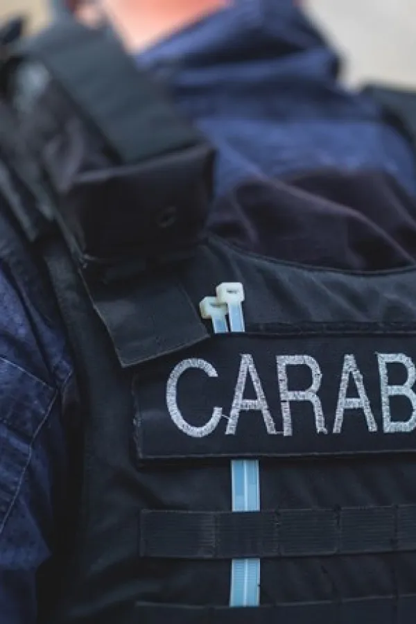 Italija: Mu&scaron;karac pucao na studente zbog buke na žurci, ranio četvoro, pa skočio sa balkona