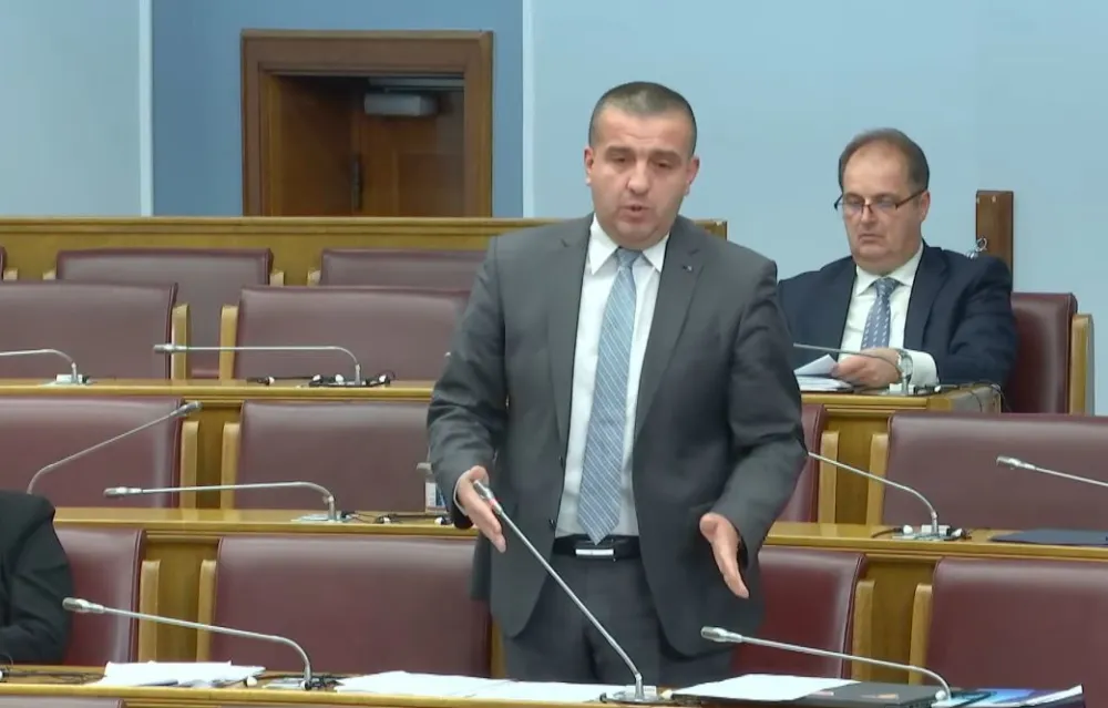 Striković: Ulazak Bo&scaron;njačke stranke u 44. Vladu neće donijeti napredak nikom